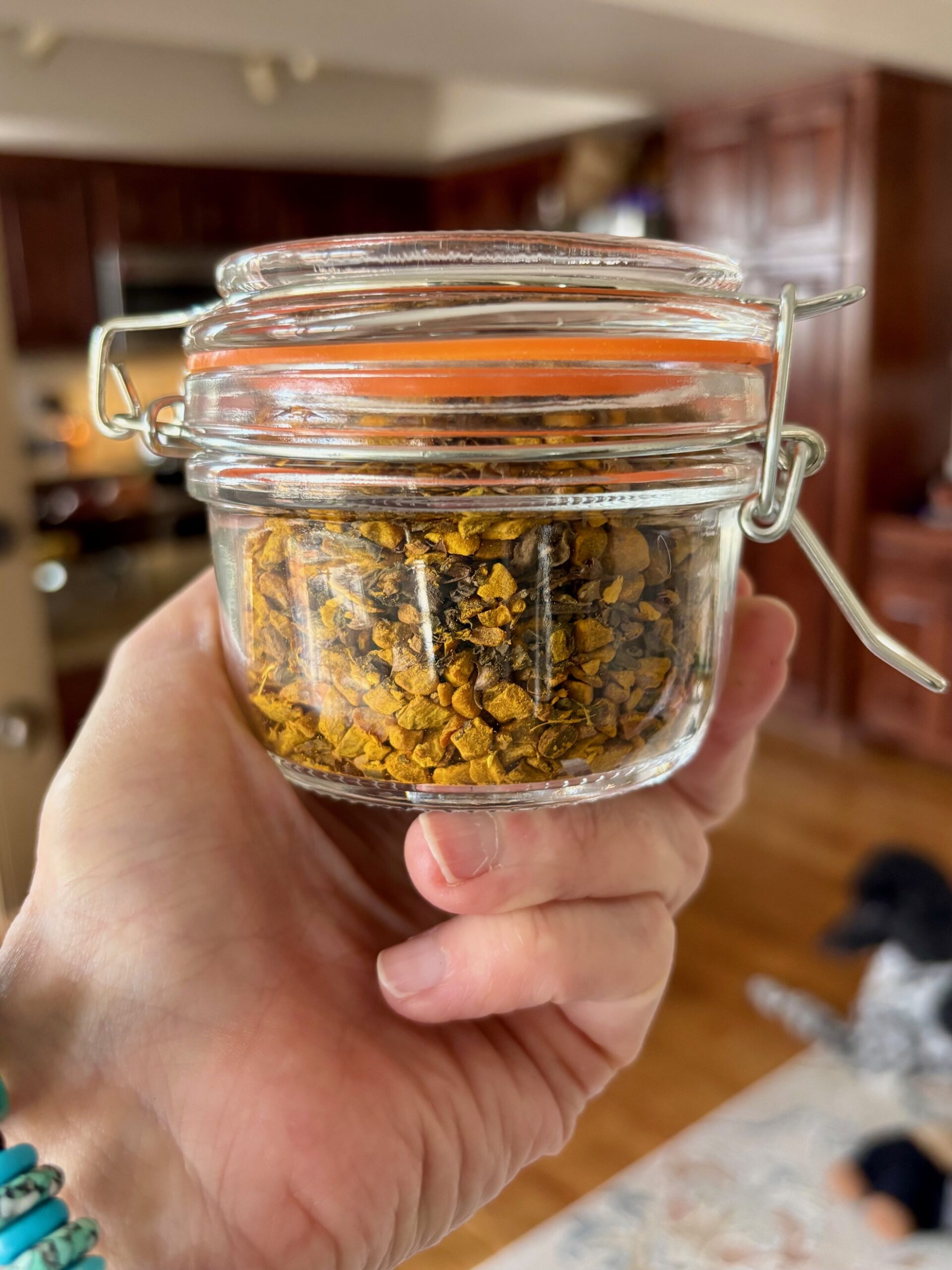 Organic Tulsi Turmeric Tea - Image 5